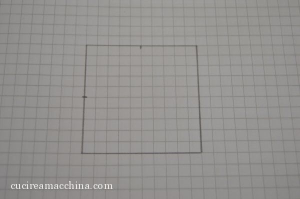 disegnare-il-quadrato-con-la-meta-di-2-lati